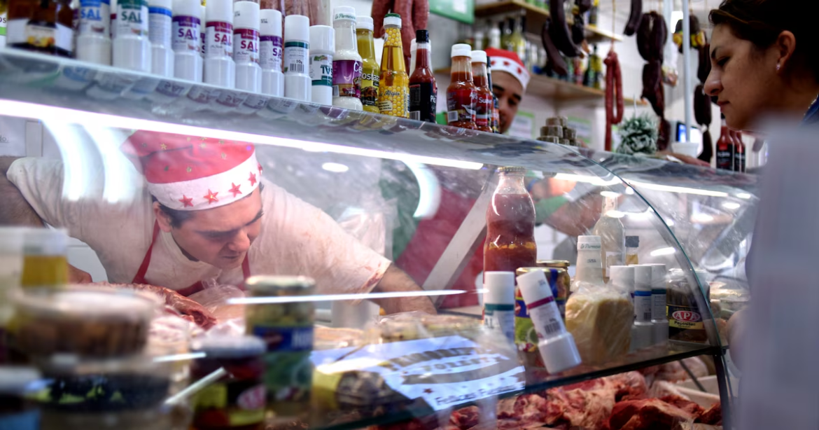 Una familia necesita casi 400 mil pesos para llegar a la Canasta de Alimentos en la ciudad