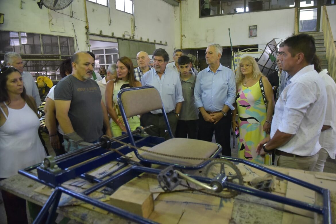 Avanzan más obras del plan que alcanzará a 80 escuelas de La Plata