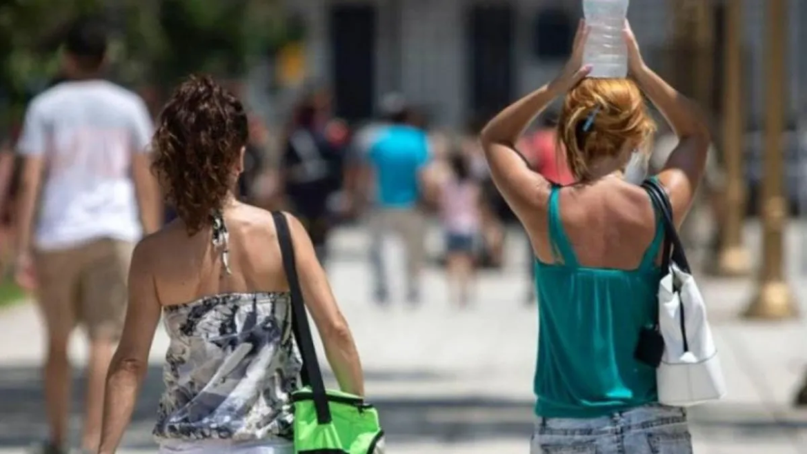 Clima de hoy, jornada muy calurosa, con buen tiempo y parcialmente nublada