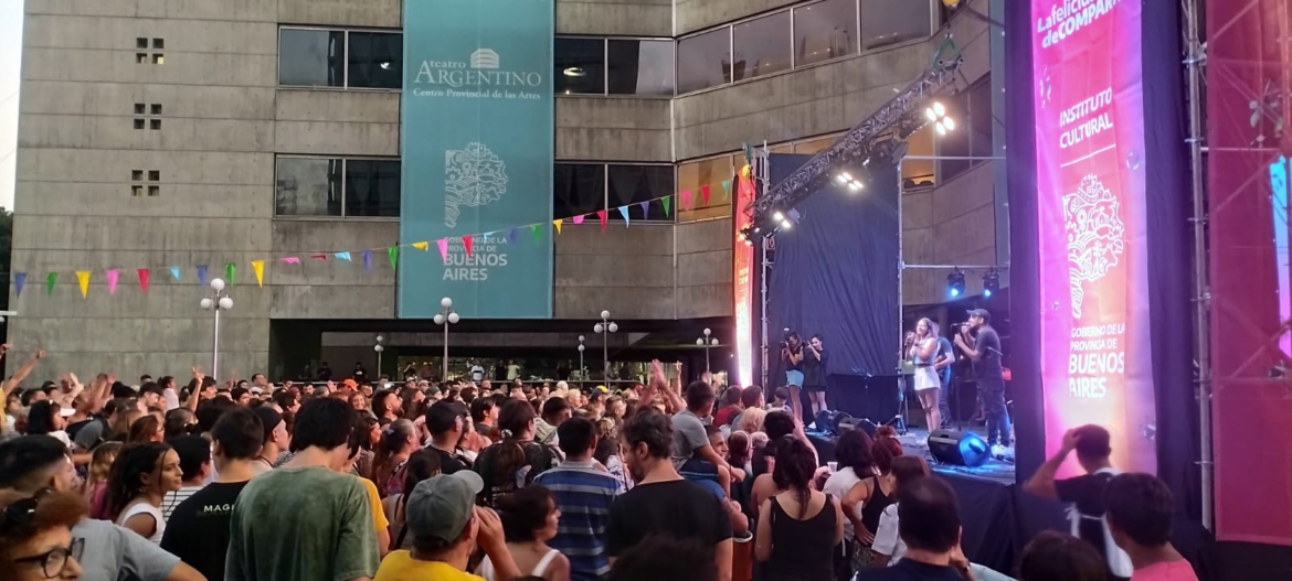 La Plata: Con entrada libre y gratuita, se viene una nueva edición de Cumbia Corazón