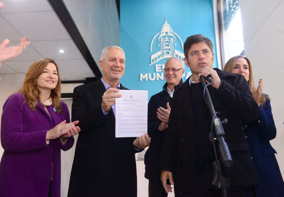 Alak y Kicillof inauguraron la puesta en valor del edificio del Ente Municipal de La Plata