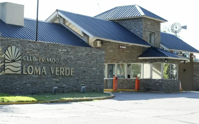 Tres encapuchados entraron a robar al Club Privado Loma Verde: se llevaron 400 mil dólares y 40 millones de pesos