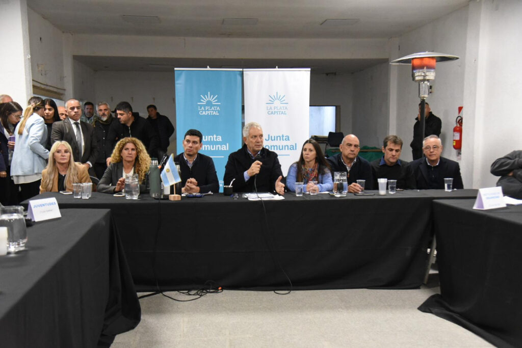 Alak creó la Junta Comunal de Villa Elisa y anunció obras importantes para la zona