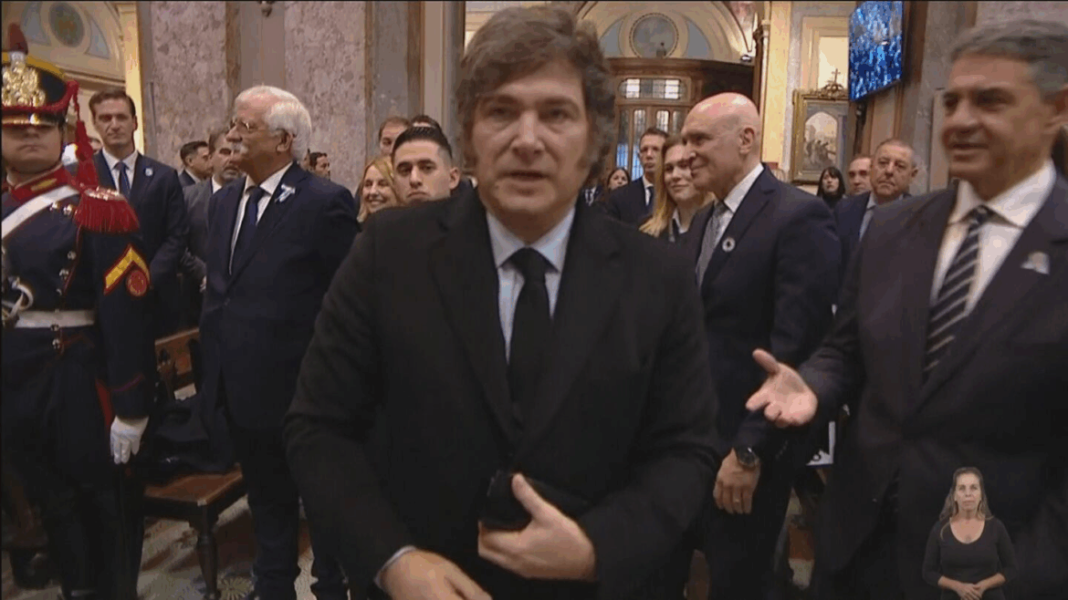 Milei no saludó ni a Villarruel ni a Macri en un tenso Tedeum del 25 de Mayo