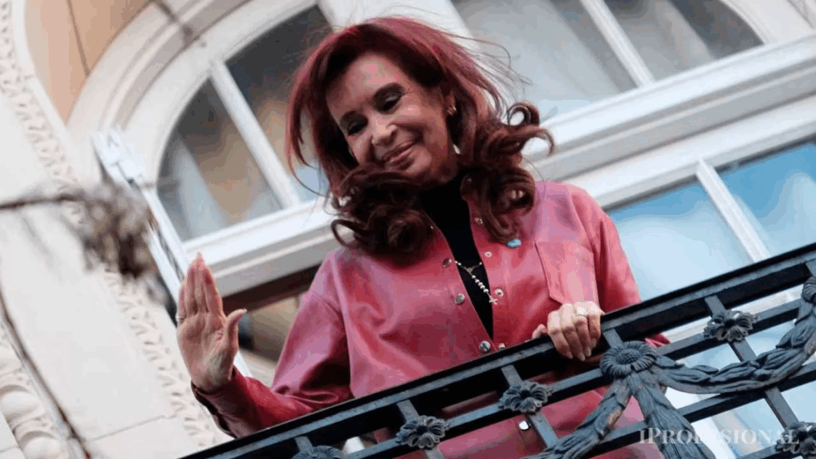 ⚖️ La defensa de Cristina Kirchner apeló el uso de la tobillera electrónica