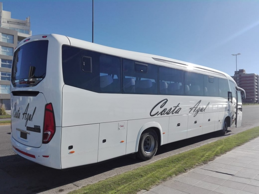 Robaron un colectivo en la terminal de Miramar y lo abandonaron en Acantilados