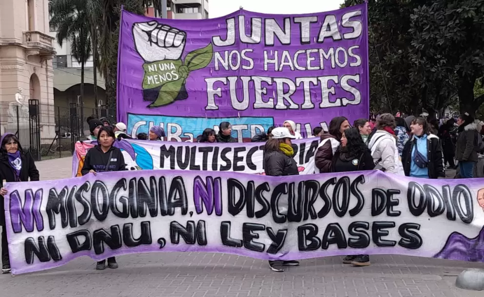 25N: Mujeres y disidencias marchan para exigir el fin de la violencia machista