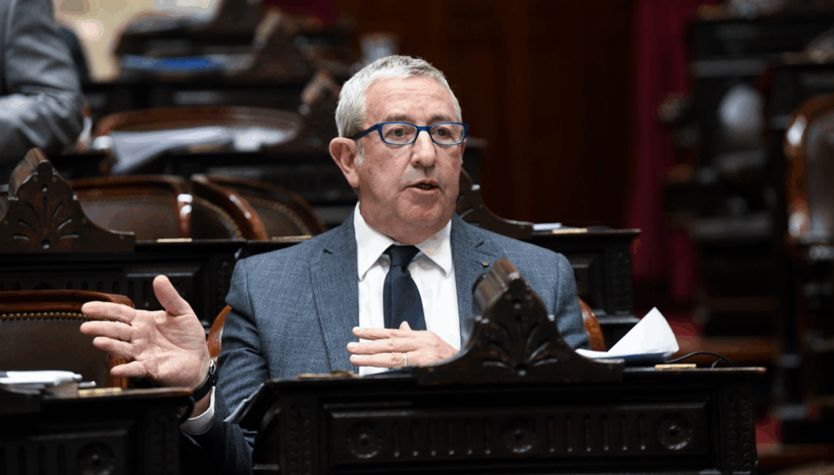 💬 Julio Cobos reimpulsa el debate sobre la eutanasia en Argentina tras la aprobación de la ley en Uruguay