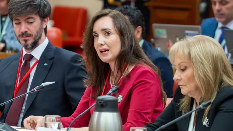 Villarruel marca diferencias con la Casa Rosada y plantea una agenda geopolítica propia en Madrid