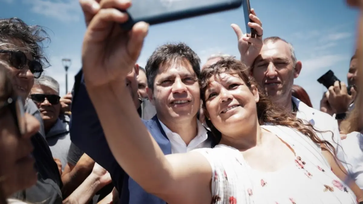 Kicillof inauguró la temporada de verano 2025-2026 en Mar Chiquita y presentó el Operativo “Sol a Sol”