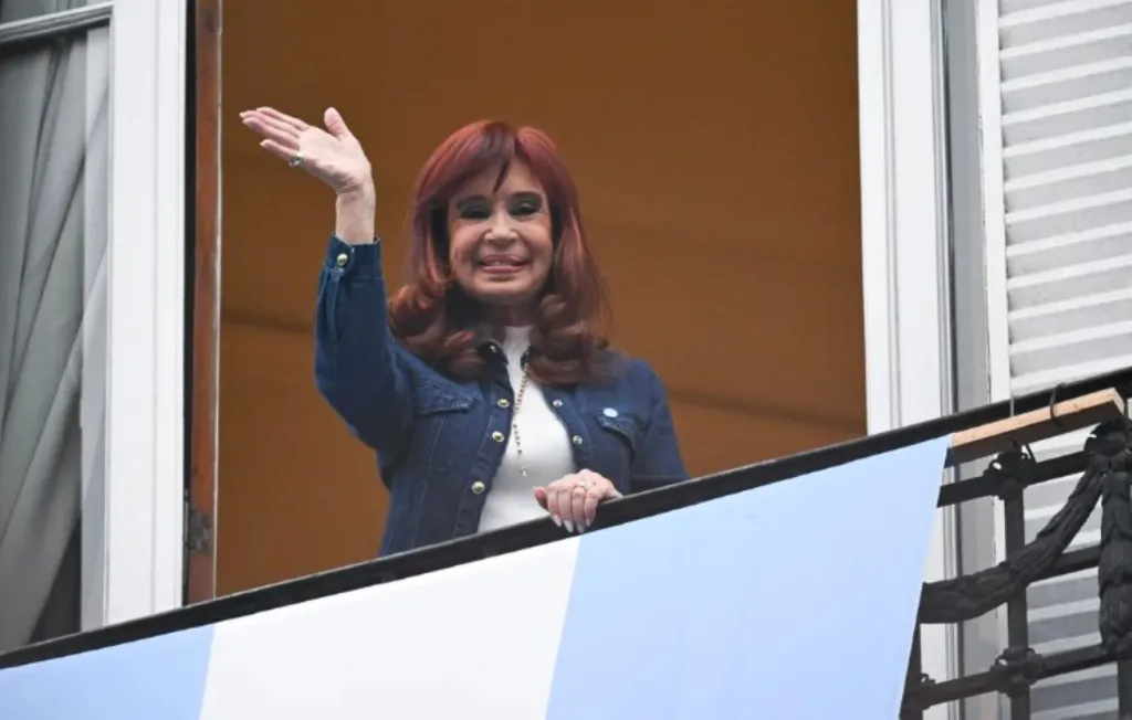 Avanza la causa Vialidad: la Justicia ordena ejecutar bienes de Cristina Kirchner y otros condenados