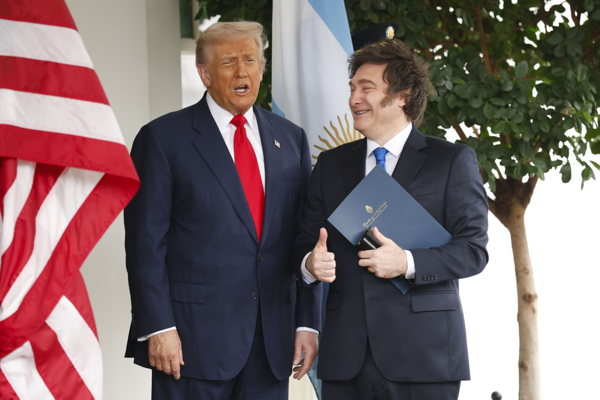 Milei vuelve a Estados Unidos: busca reforzar su vínculo con Trump en medio de tensiones internas y desafíos de gestión