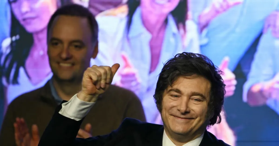 Milei ratificó su apoyo a Adorni y confirmó que adelantará su declaración jurada