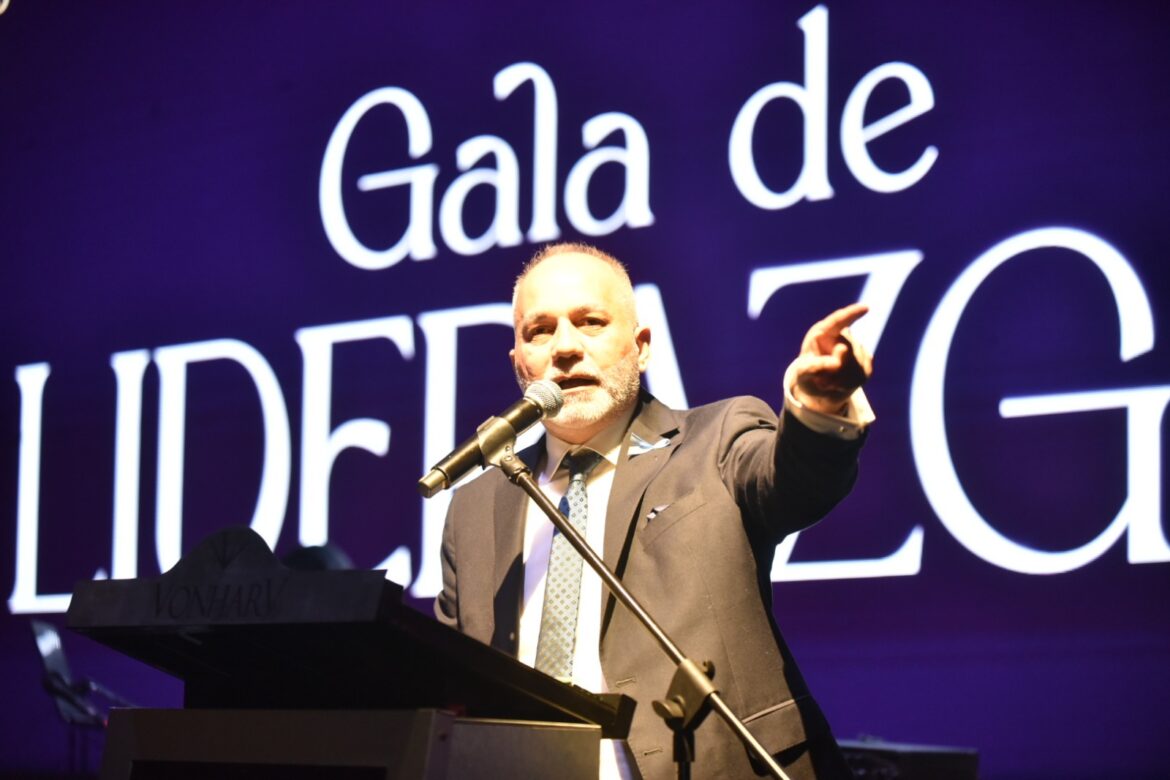 Con más de 500 líderes, la Gala de Liderazgo se posiciona como motor del Desarrollo en La Plata