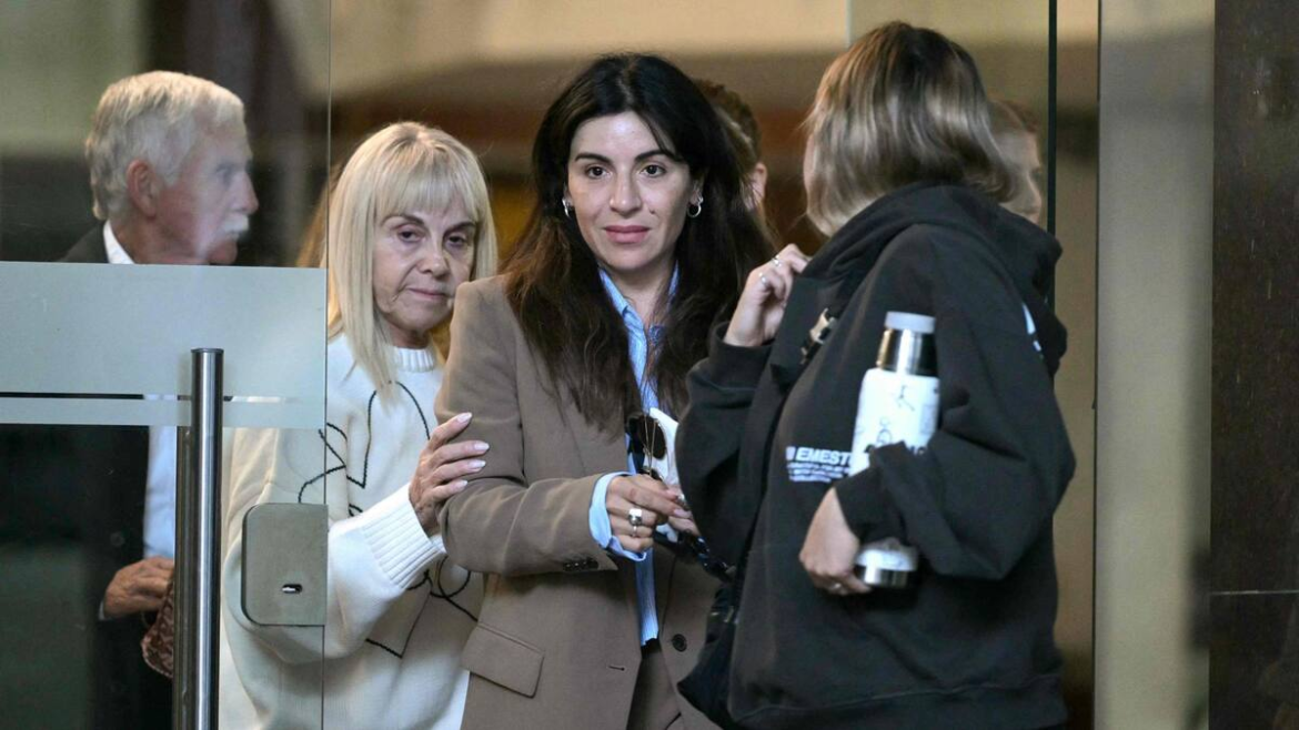 ⚖️ Juicio por la muerte de Maradona: una testigo clave vuelve a declarar y crece la expectativa por el chat que podría comprometer a los acusados