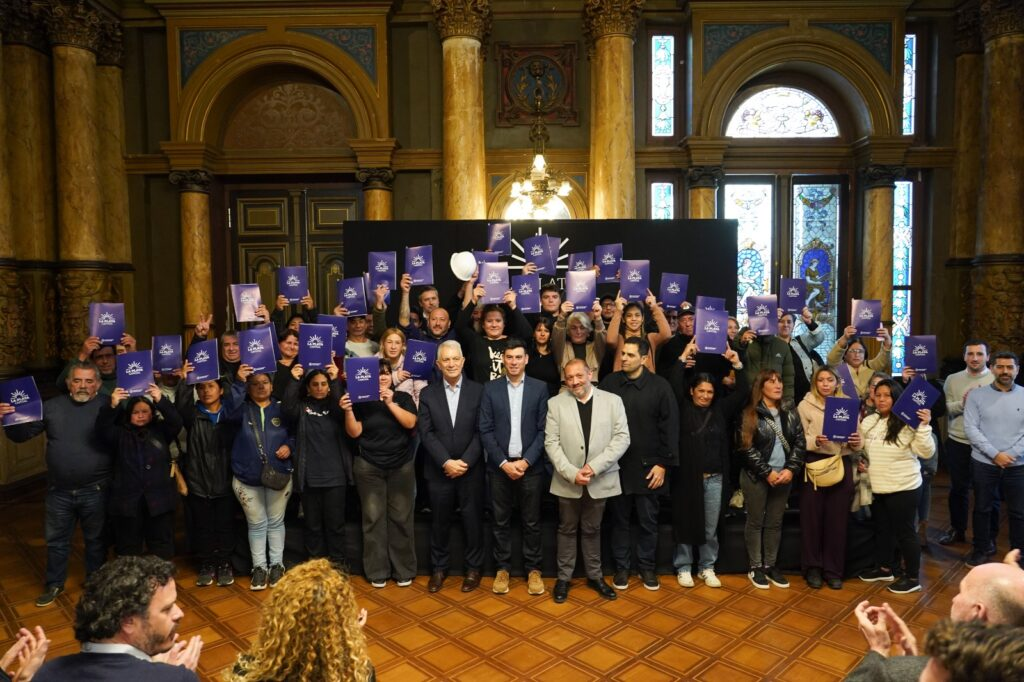 El Municipio adjudicó los servicios de mantenimiento del espacio público a cooperativas