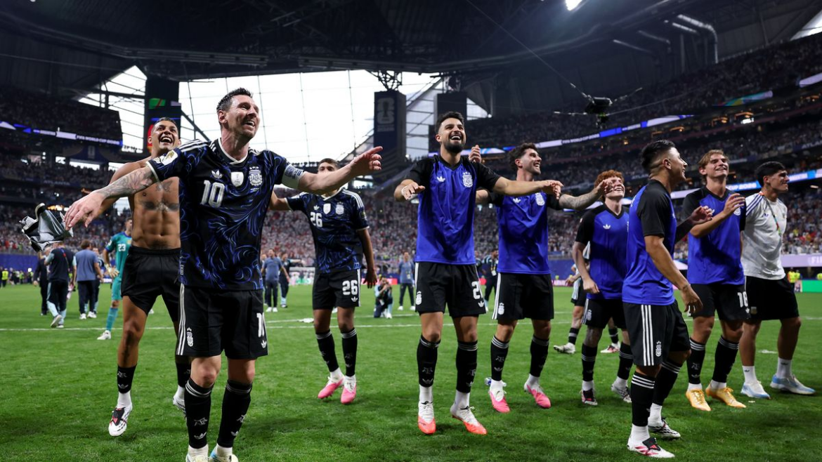 ¡Argentina está en la final del Mundial 2026! La Scaloneta venció 2-1 a Inglaterra con una remontada épica y va por el bicampeonato