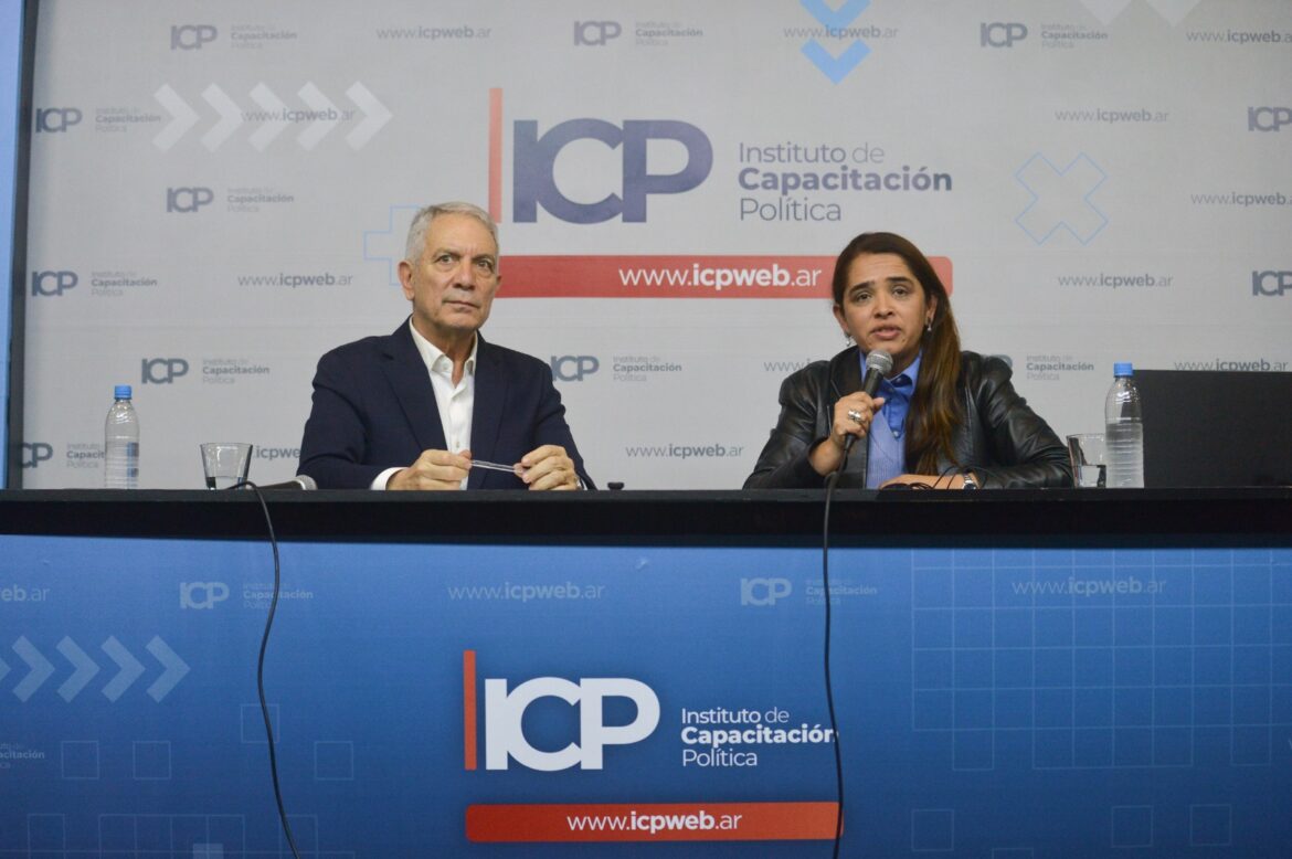 Alak sobre la Ley de Tierras: “Su derogación es un atentado contra la soberanía nacional”