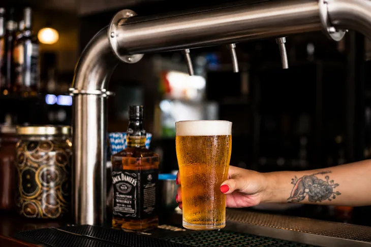 Día Internacional de la Cerveza: bares de Buenos Aires preparan promociones especiales para celebrar