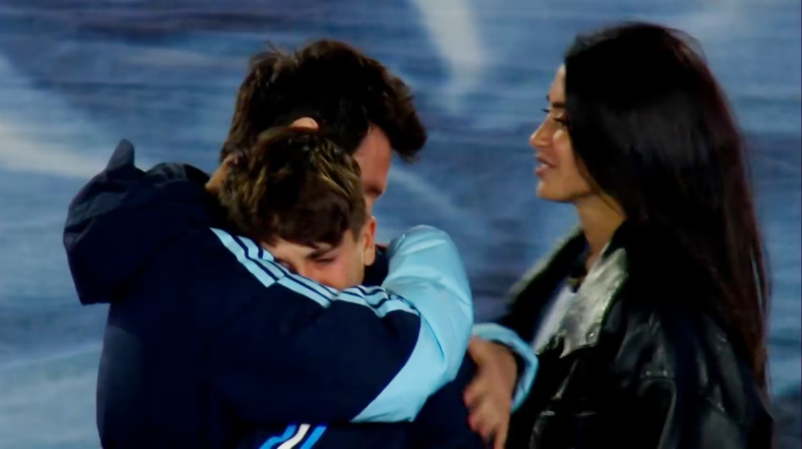 Messi y una despedida que dejó una imagen imborrable: el abrazo de Thiago con su papá